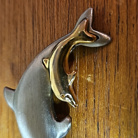 Smiling mama and Baby Dolphin - Picture 2 of 5